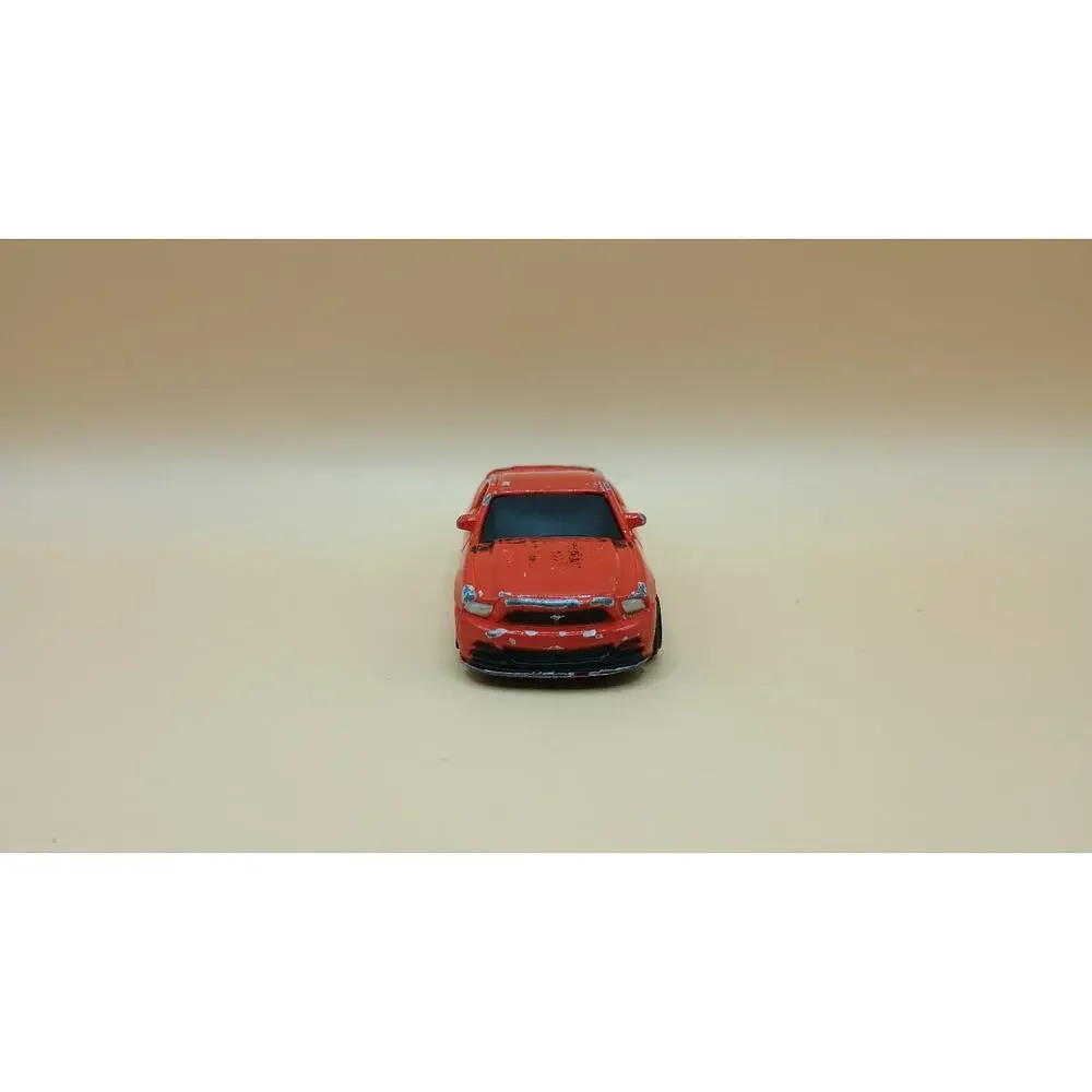 Maisto RED 2010 Ford Mustang Boss 302 1:64 Die cast Car